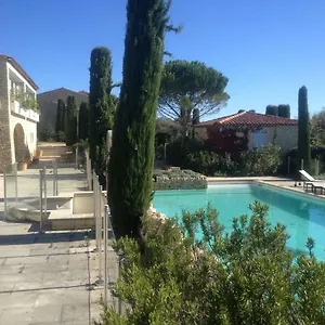 au-bastidon-de-gordes.fr-provencehotel.com/